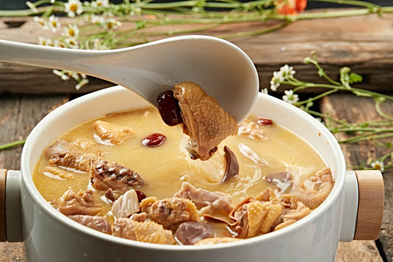 滋补鸡汤 美味养生