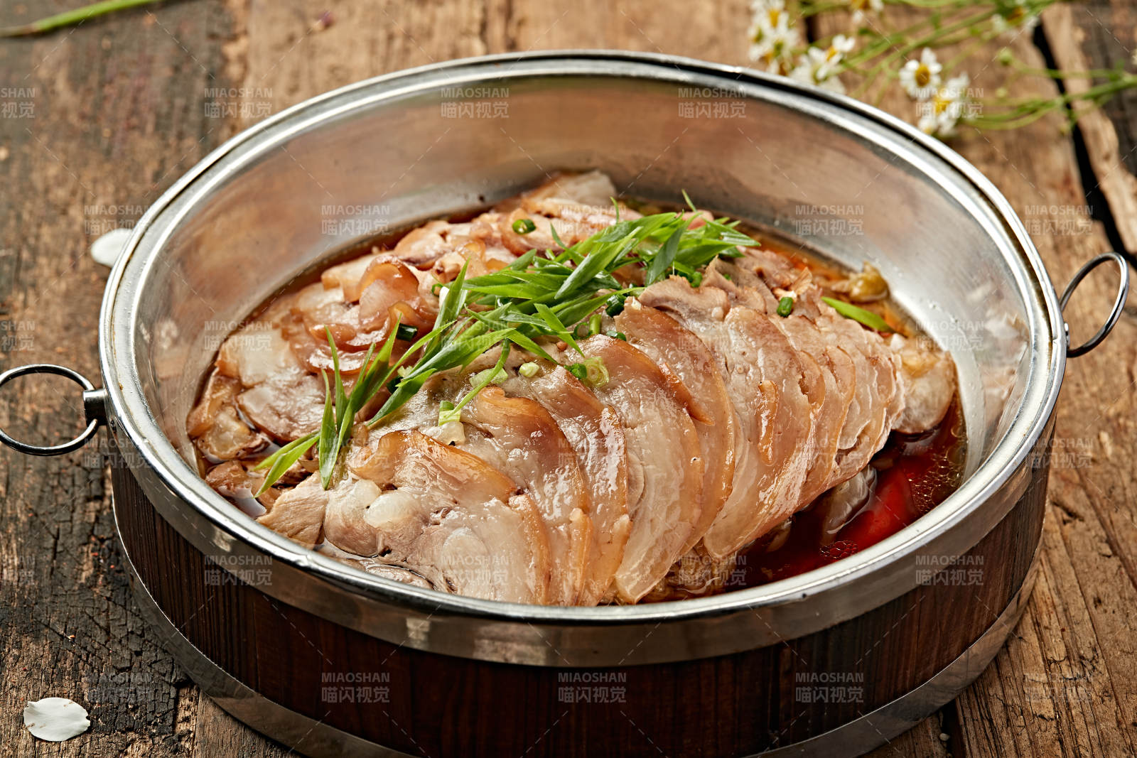 紅油豆豉蒸肘花