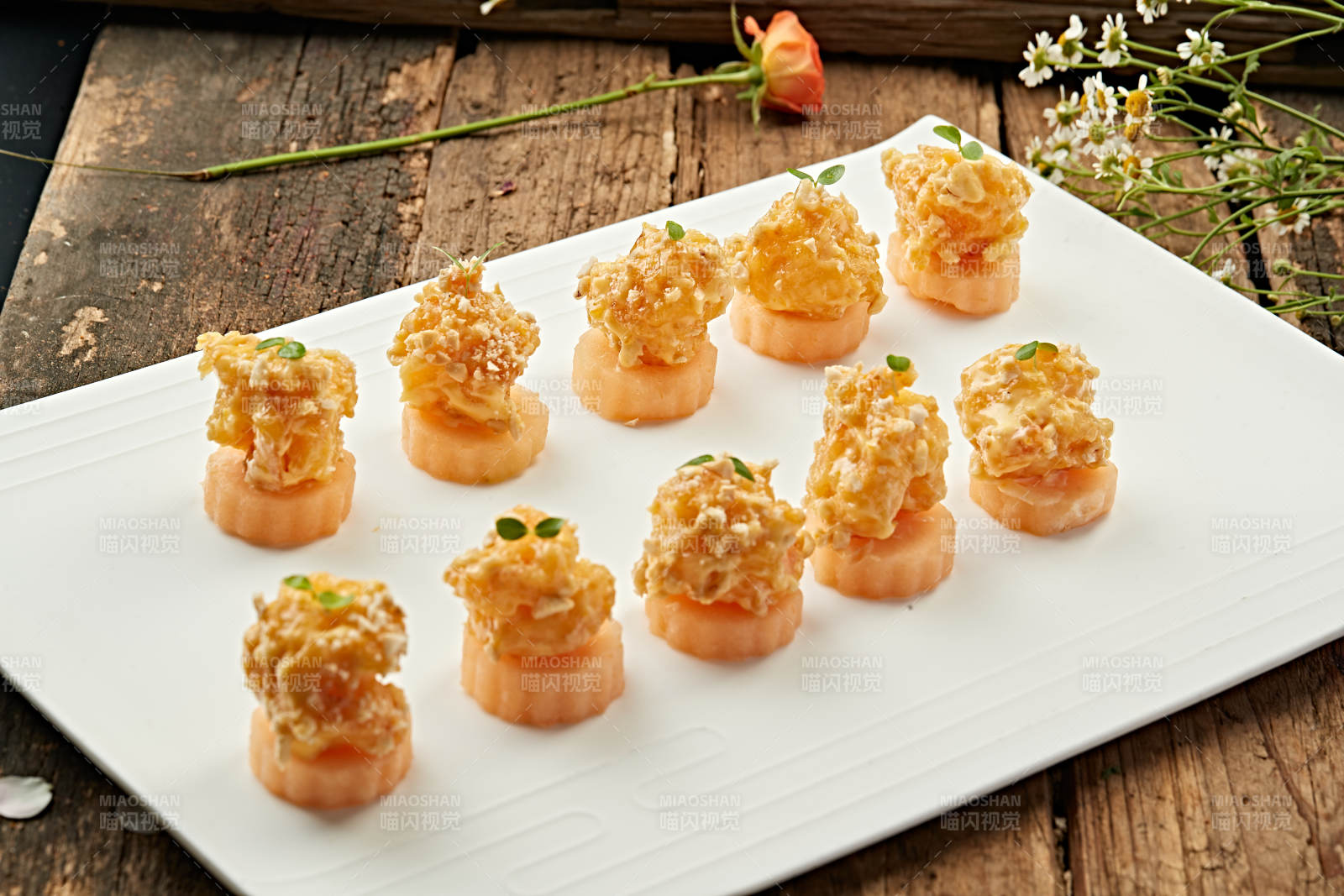 蜜瓜芝香大虾球