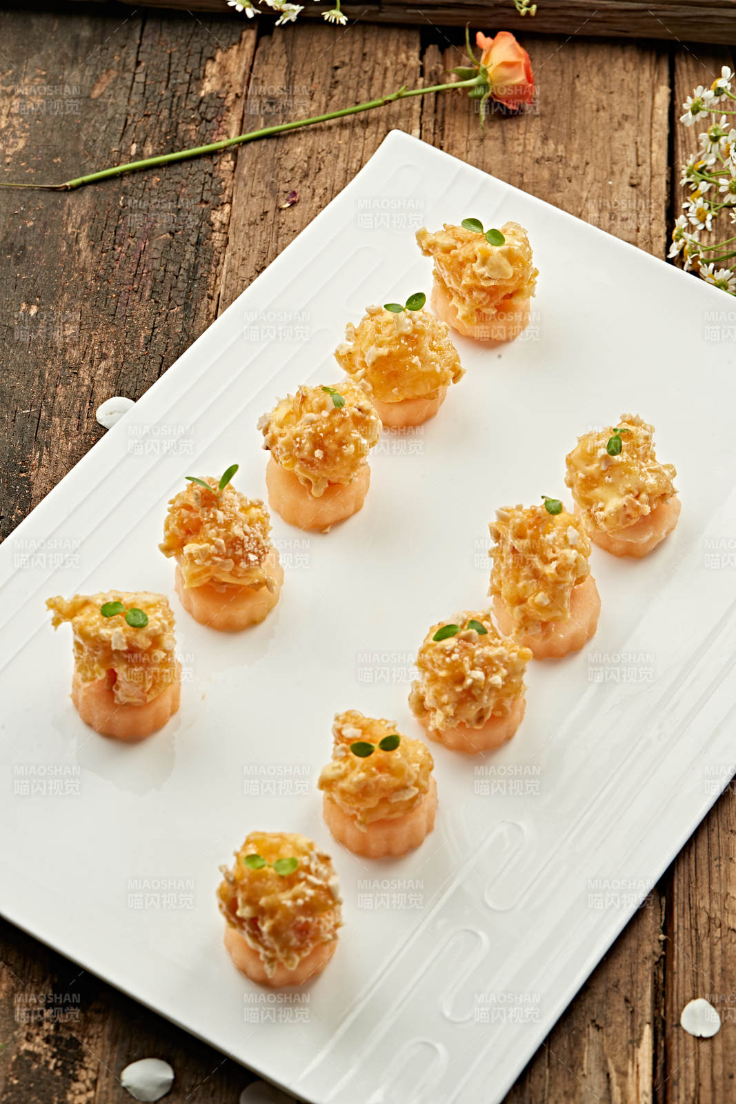 蜜瓜芝香大虾球