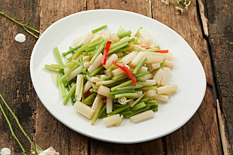 清炒莲藕芦笋