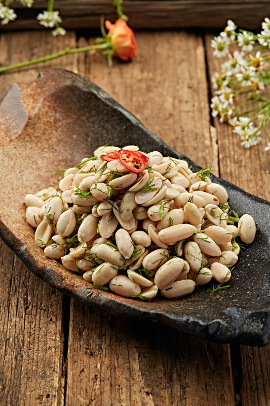 白豆配香草辣椒