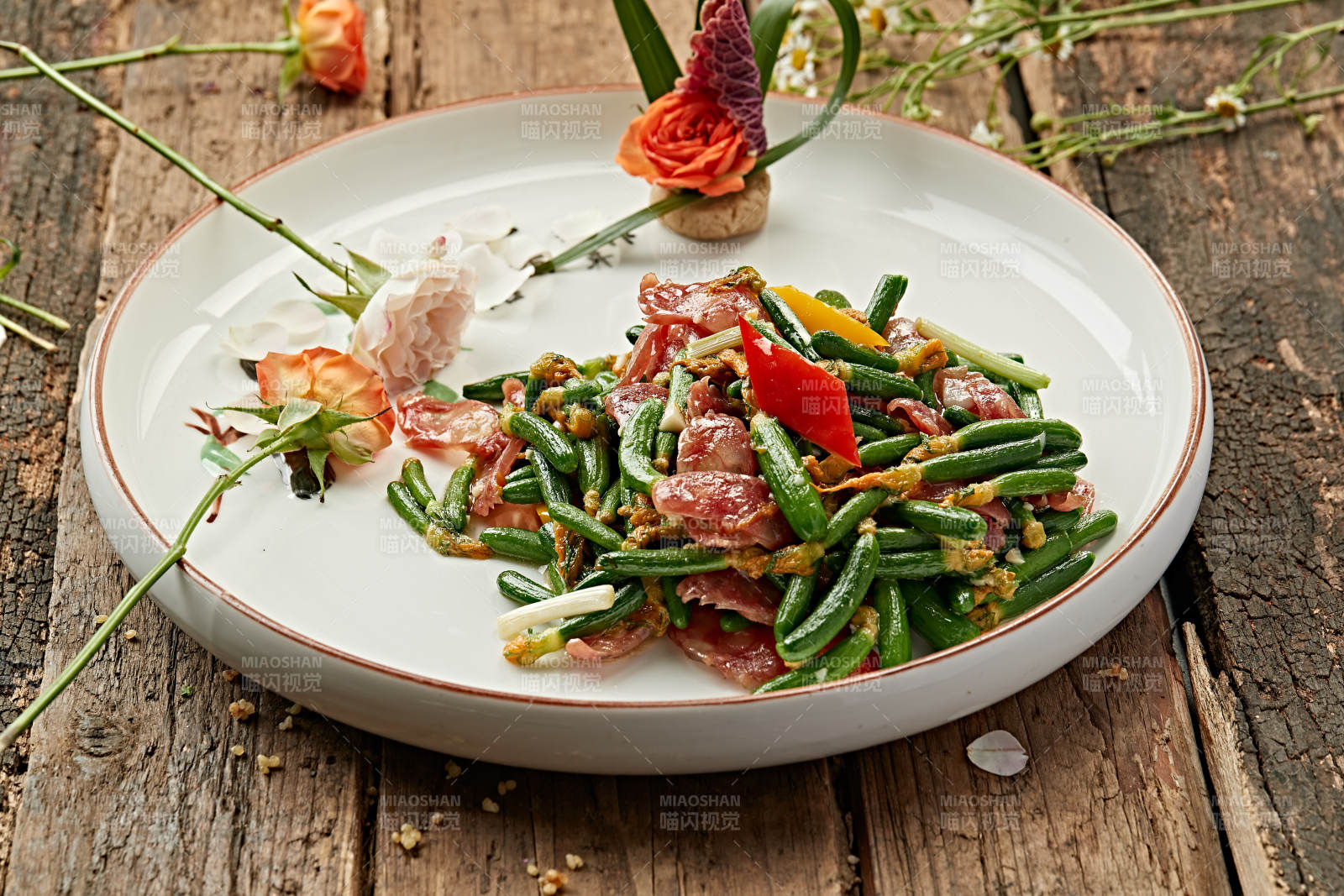 绿豆角配培根