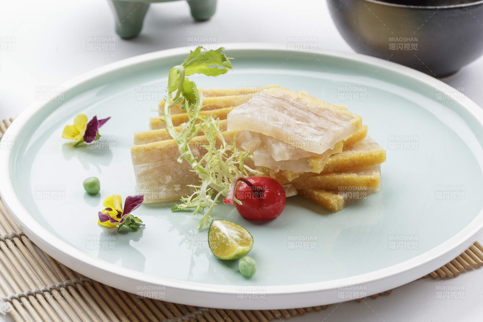 精致鱼排配薯条