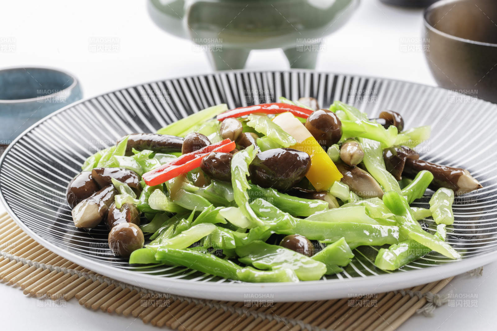 清爽蔬菜炒菌菇