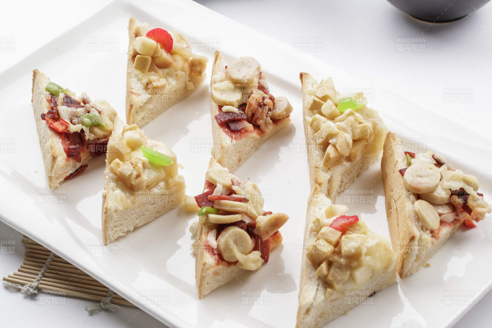 美味披萨三角块