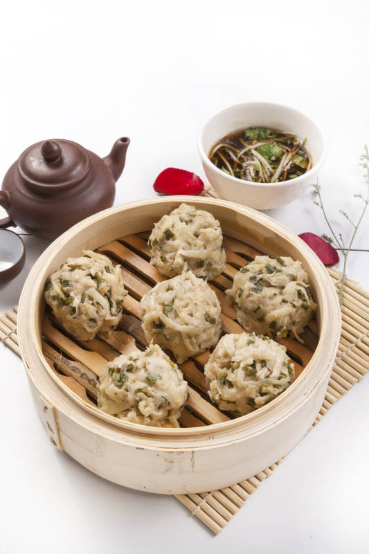 蒸笼里的美味小笼包