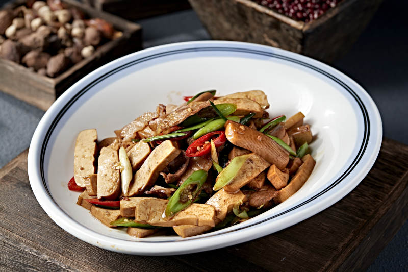 香煎豆腐配青椒