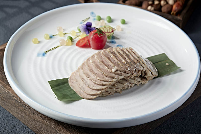 精致日式料理摆盘