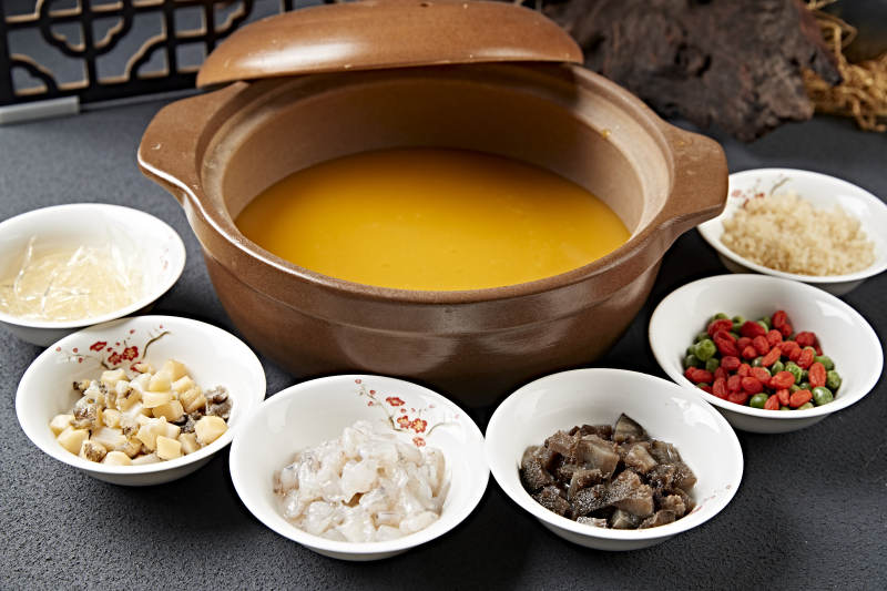 砂鍋海鮮湯配菜