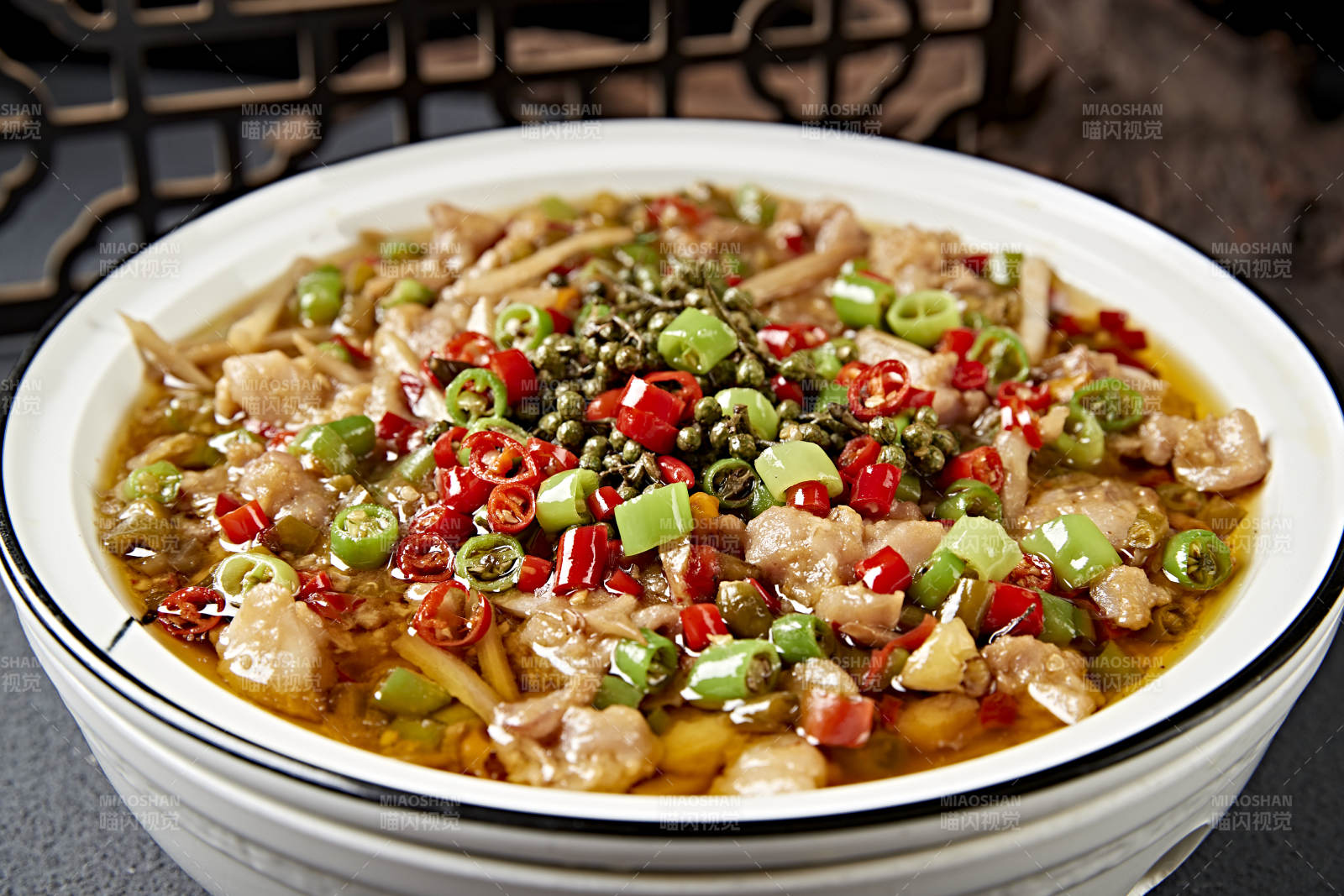 川湘椒麻烧兔丁