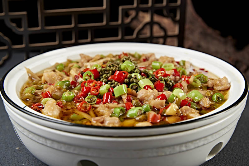 川湘椒麻烧兔丁