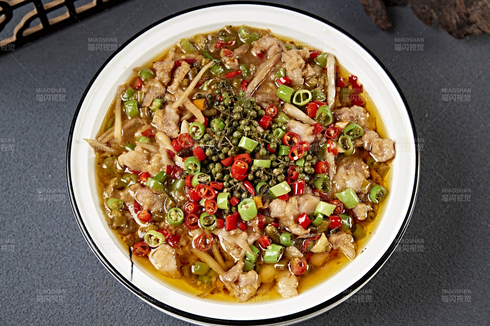 川湘椒麻烧兔丁