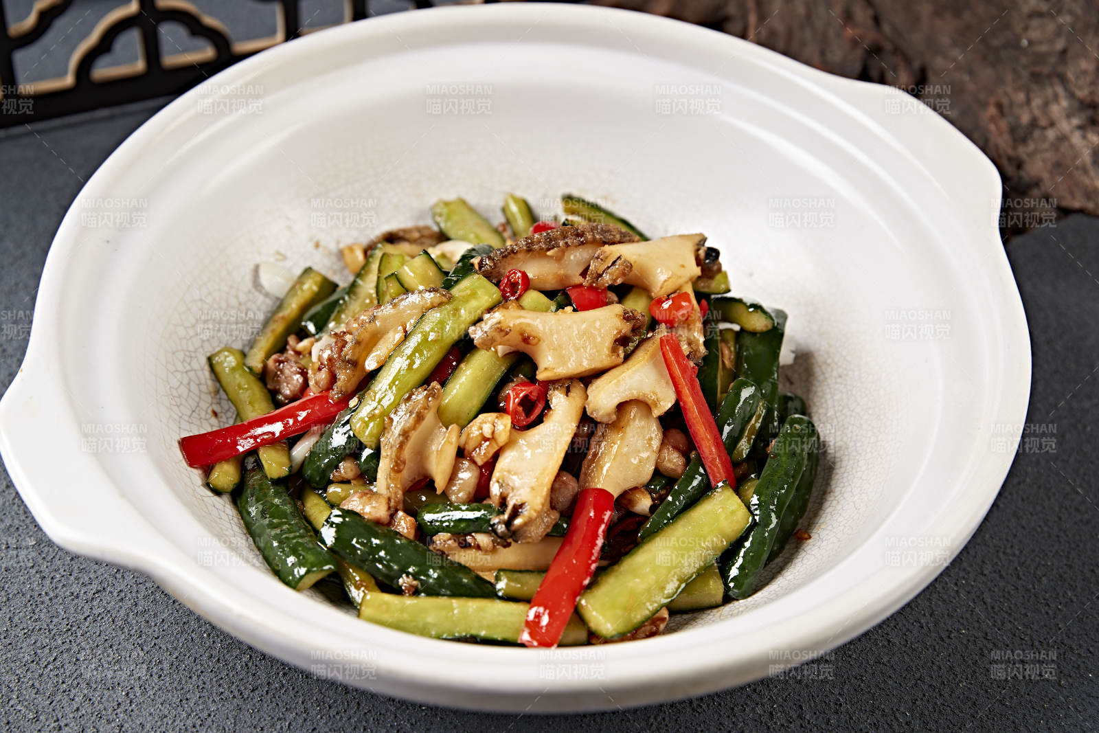 醬燒彩椒乳瓜鮮鮑魚