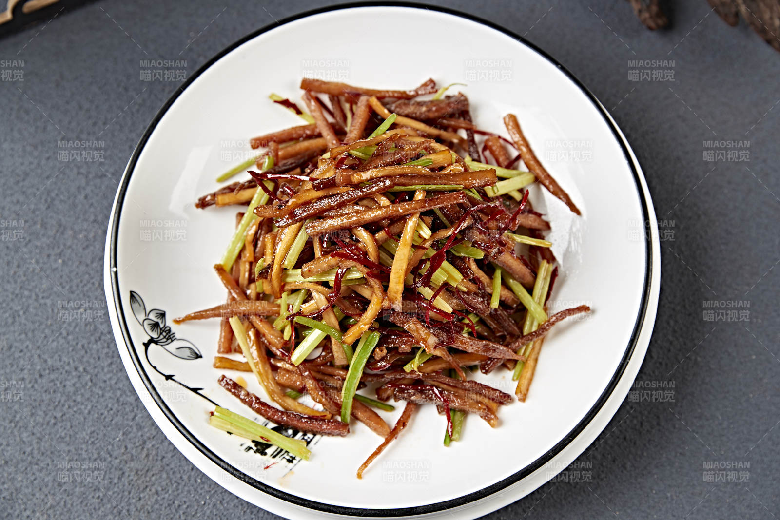 干煸杏鮑菇絲西芹牛肉絲