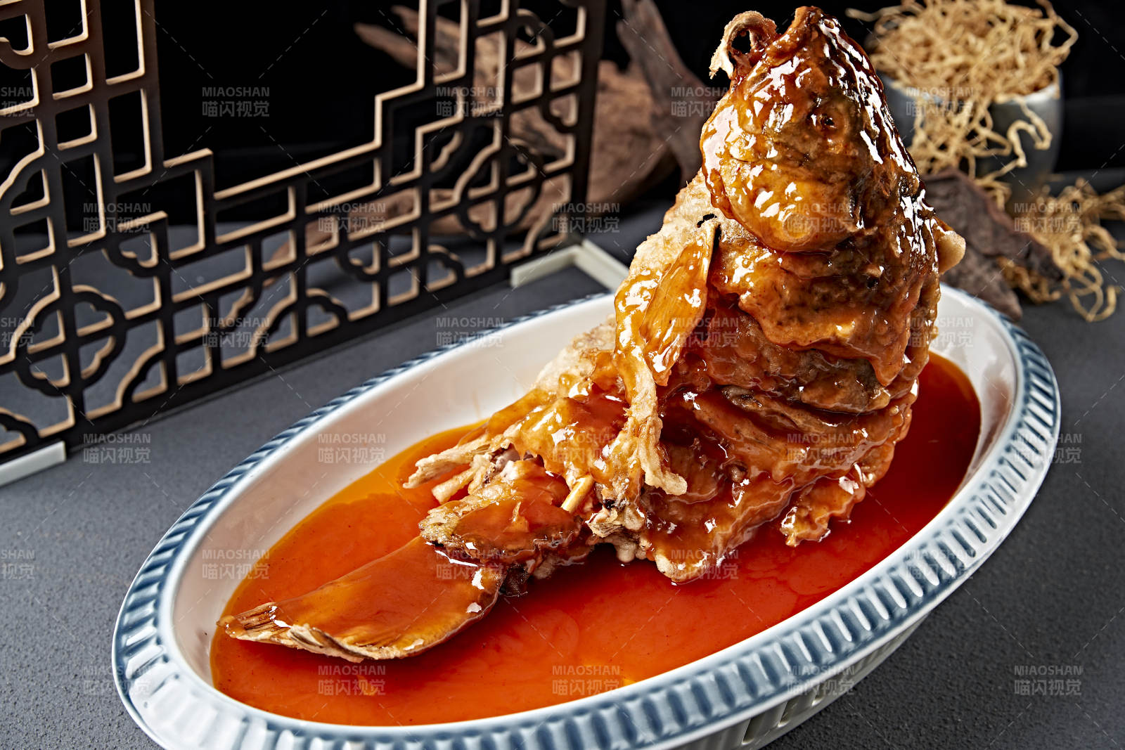 糖醋鲤鱼 色泽诱人