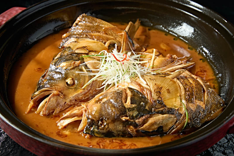 红烧鱼头汤