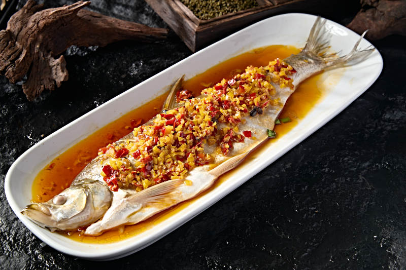 蒜蓉蒸鱼