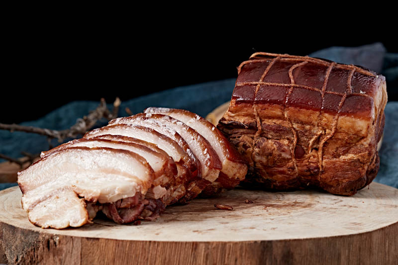 烤五花肉 色泽诱人