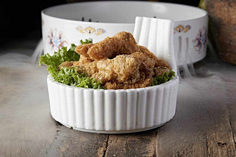 金黄酥脆炸鸡块