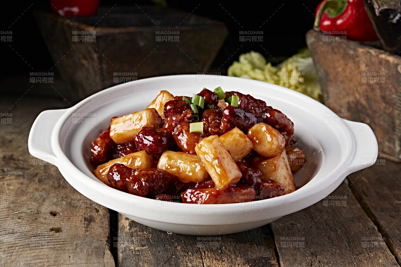 砂鍋焗紅棗長山藥牛腩