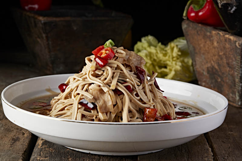 葱香辣炒五花肉干豆腐丝