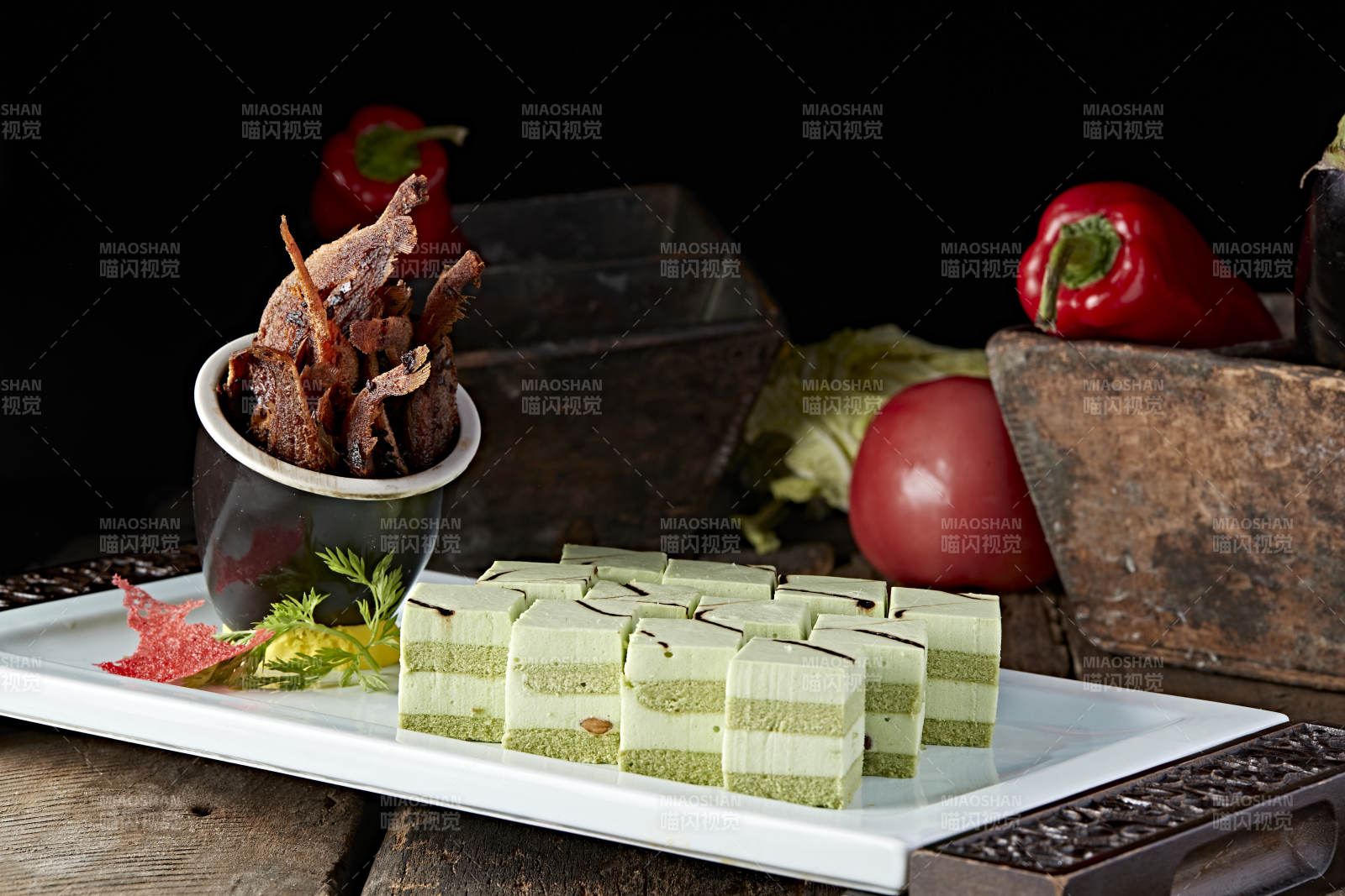 青柠冻糕配香辣小食