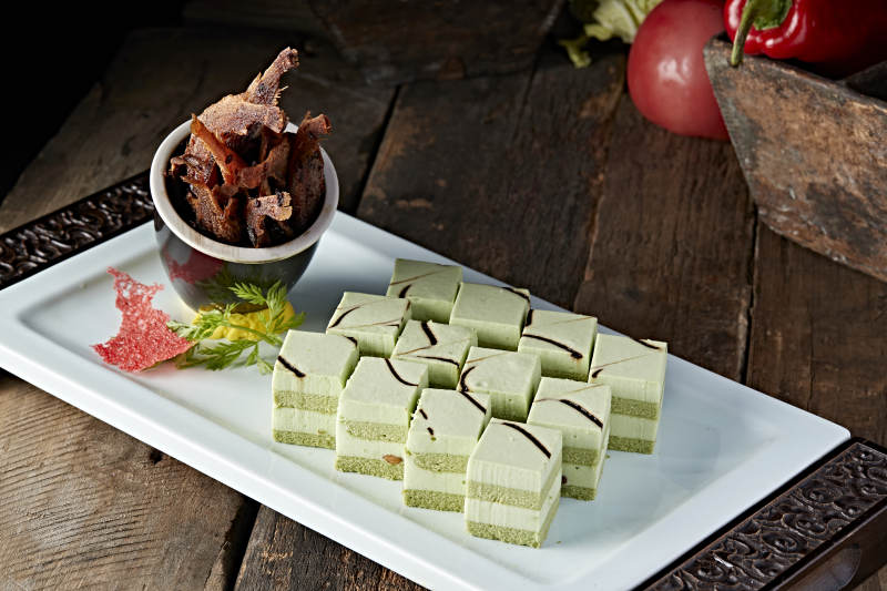 抹茶蛋糕配鸭肉