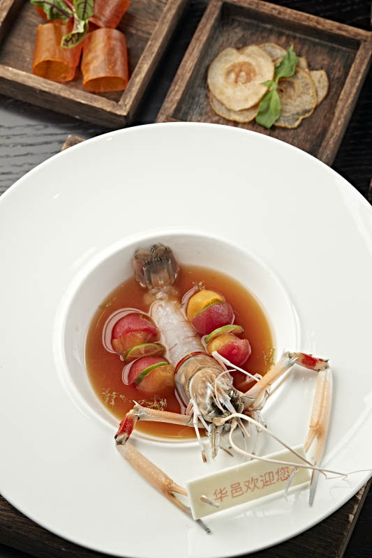 龙虾汤品 精致呈现