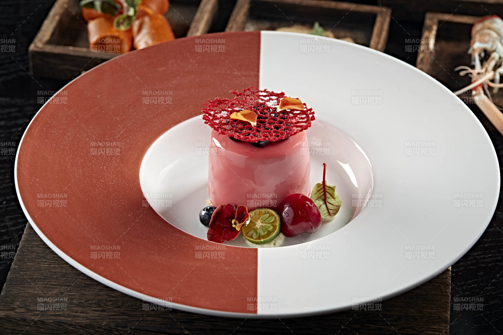 精致甜品艺术呈现