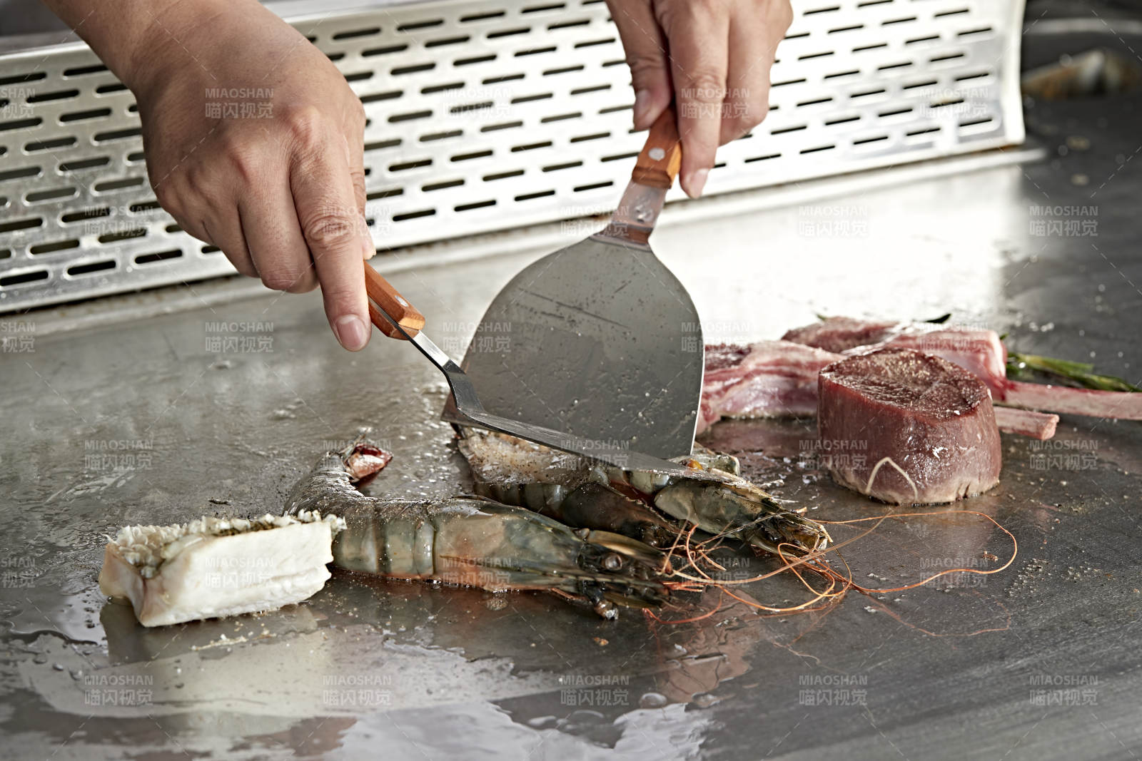 铁板烧海鲜料理