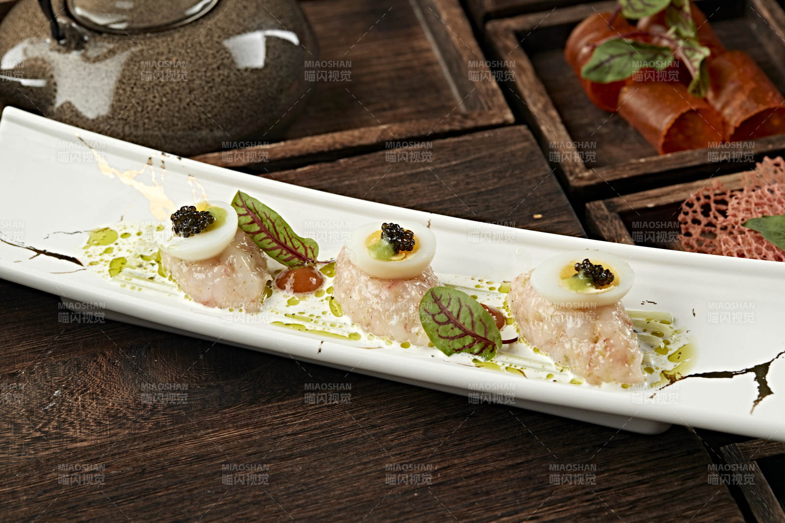 鵪鶉蛋黑松露配甜蝦刺身