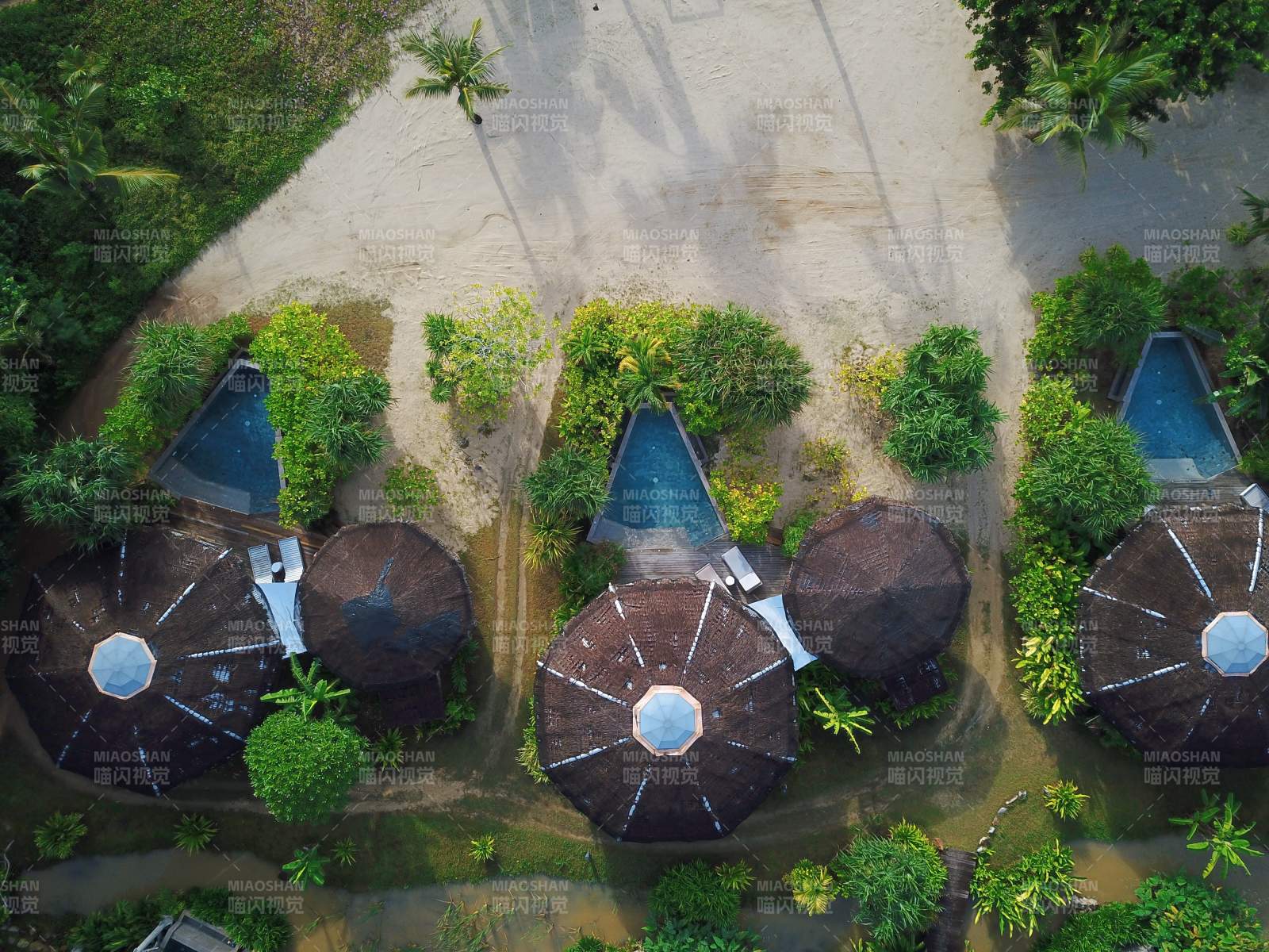 泰国普吉岛热带度假村鸟瞰图