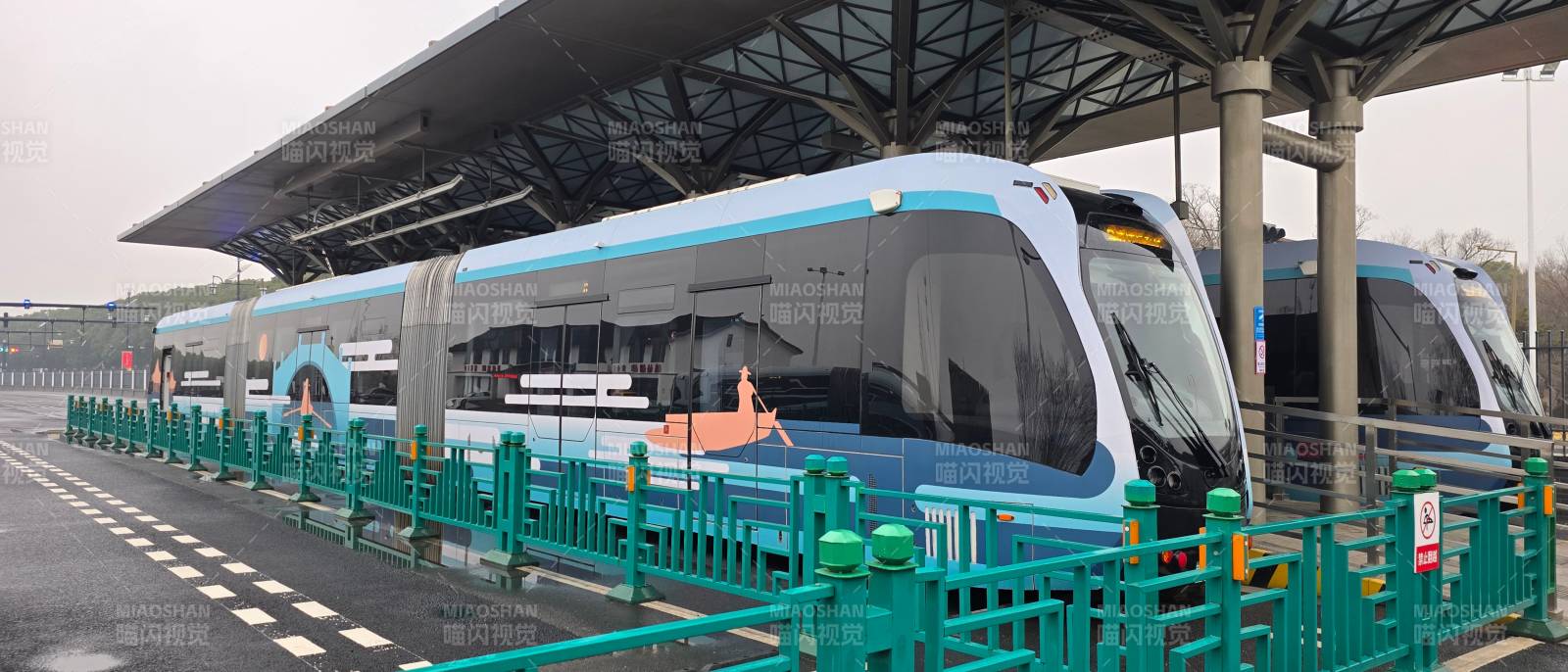 同里古镇有轨电车停靠站