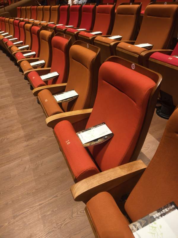 安吉大剧院场内座椅