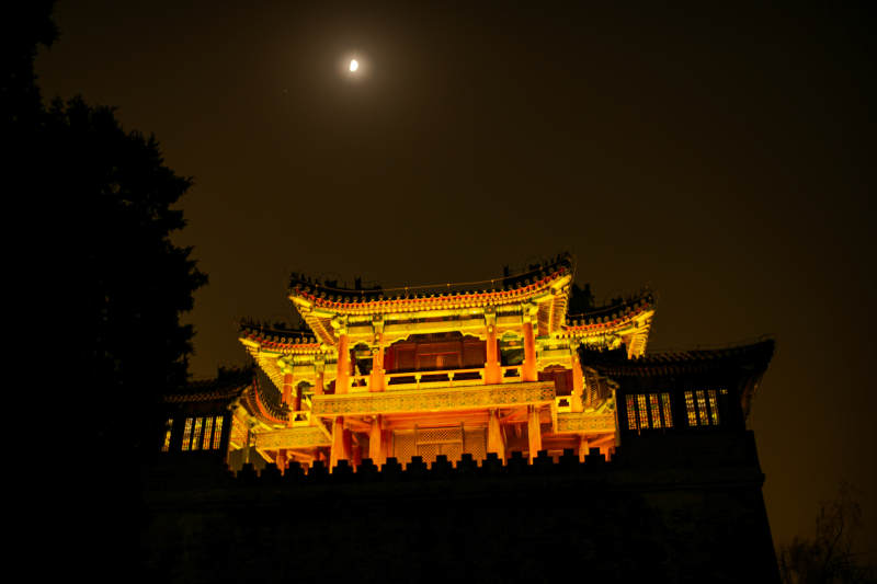 颐和园—夜色中的古建筑