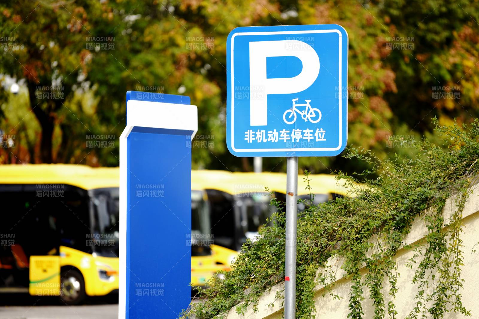 非机动车停车位