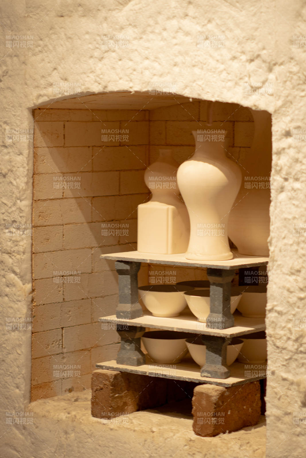 陶瓷素胚待陈列烧制