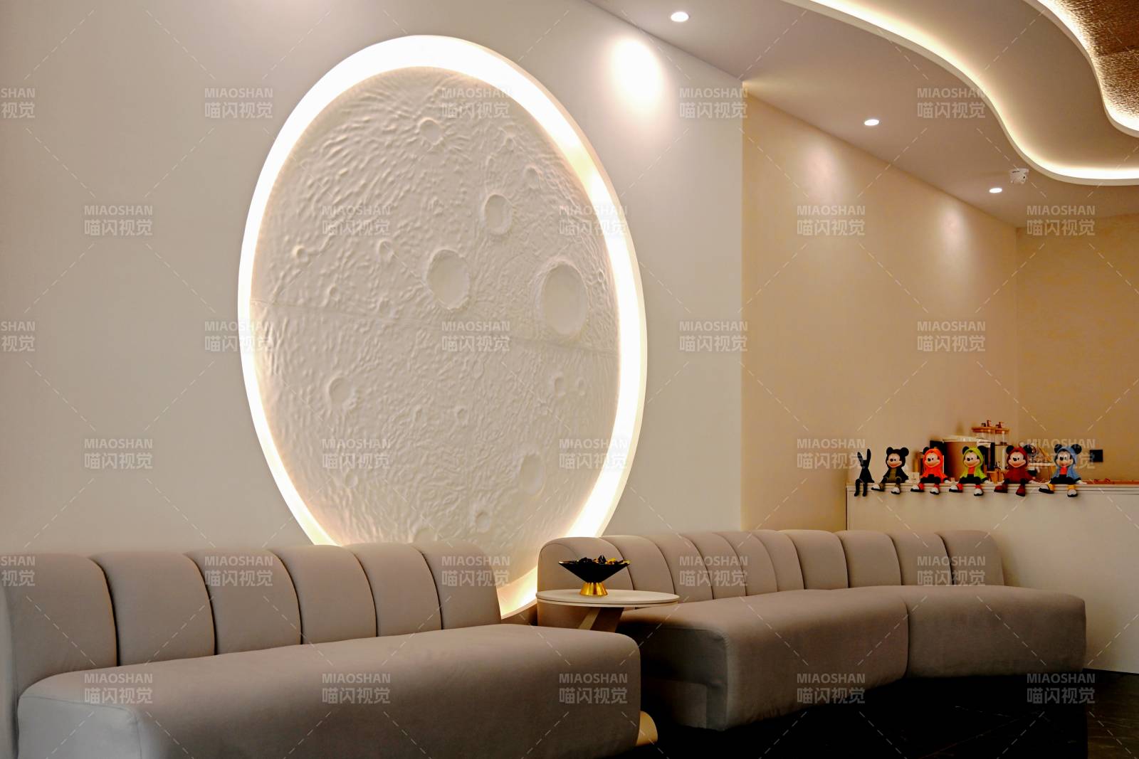 月球主题客厅设计