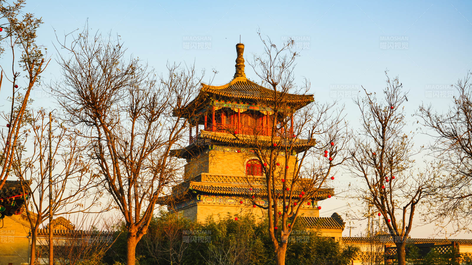 廊坊霸州勝芳古鎮文昌閣古塔夕陽映樹影