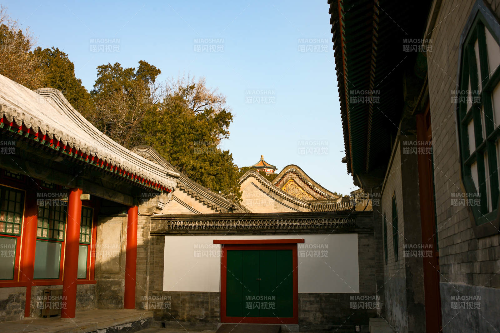 颐和园—古建筑庭院风光