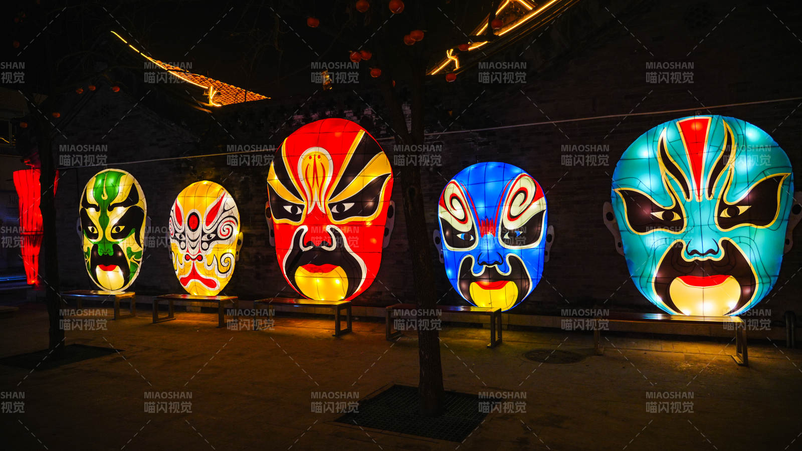 廊坊勝芳古鎮王家大院彩燈臉譜夜景