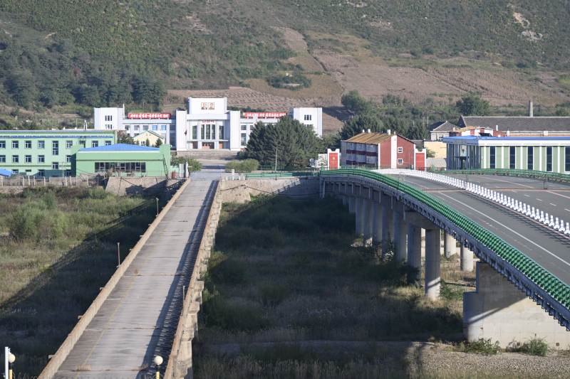 延边桥梁连接厂区