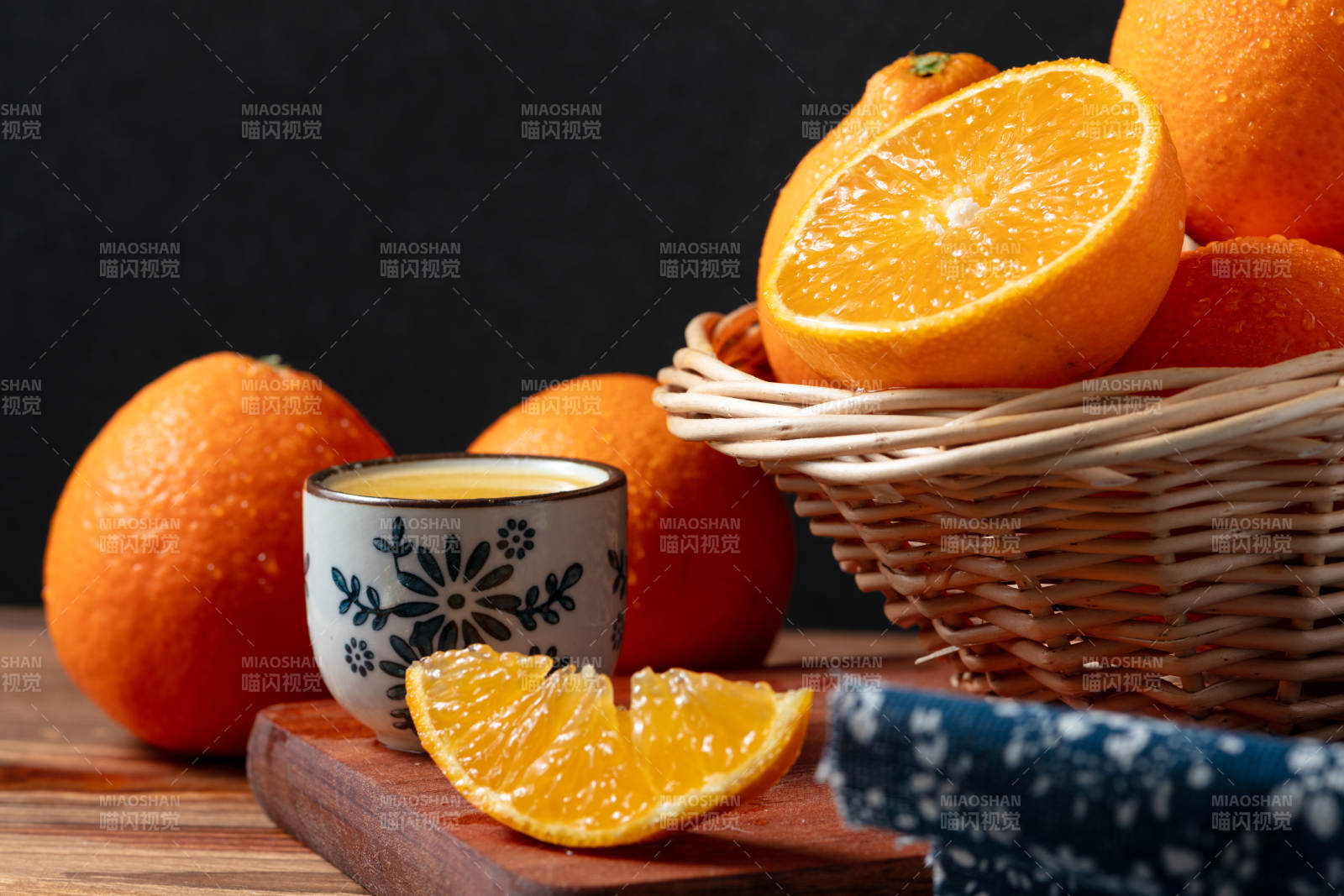 橙香四溢的早晨