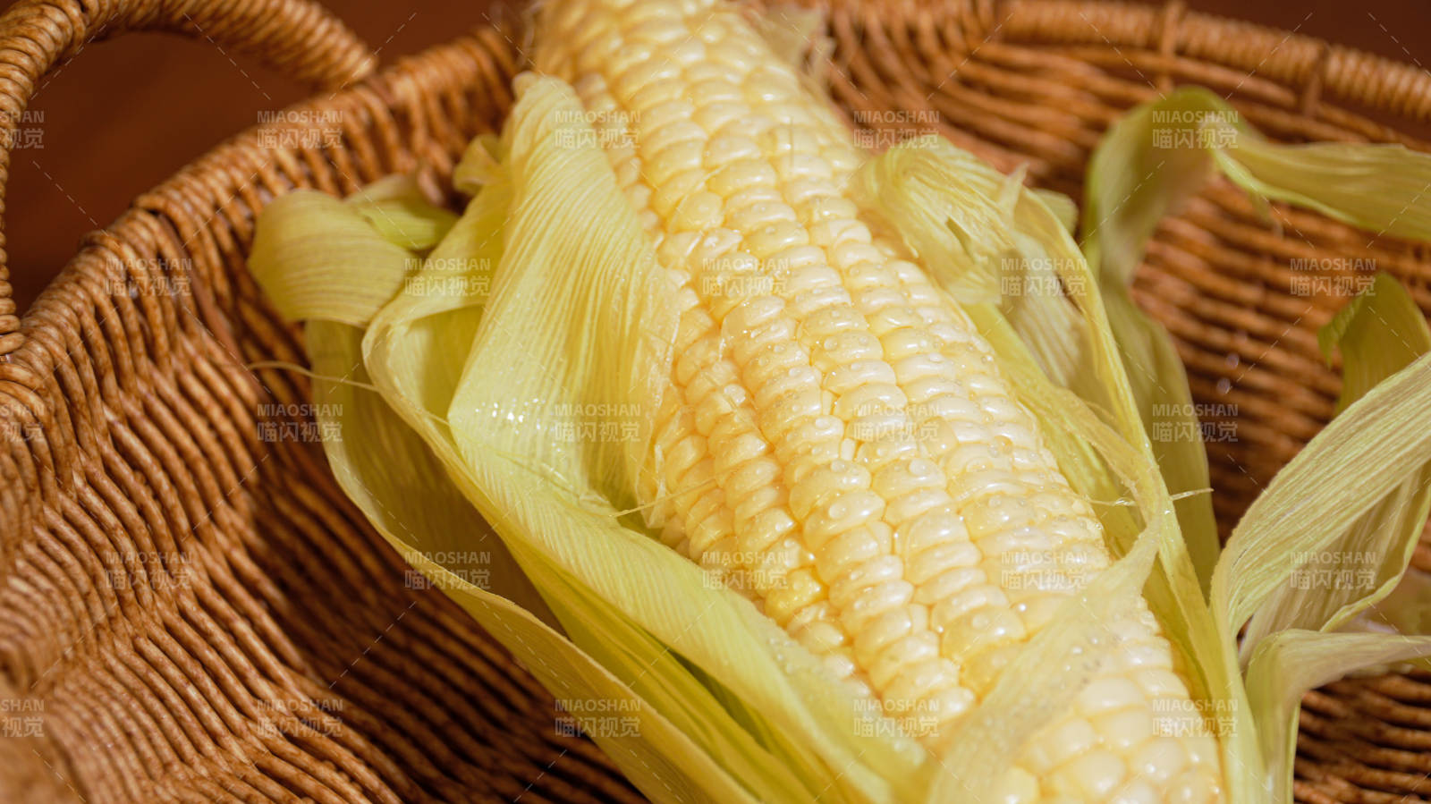 新鮮玉米特寫