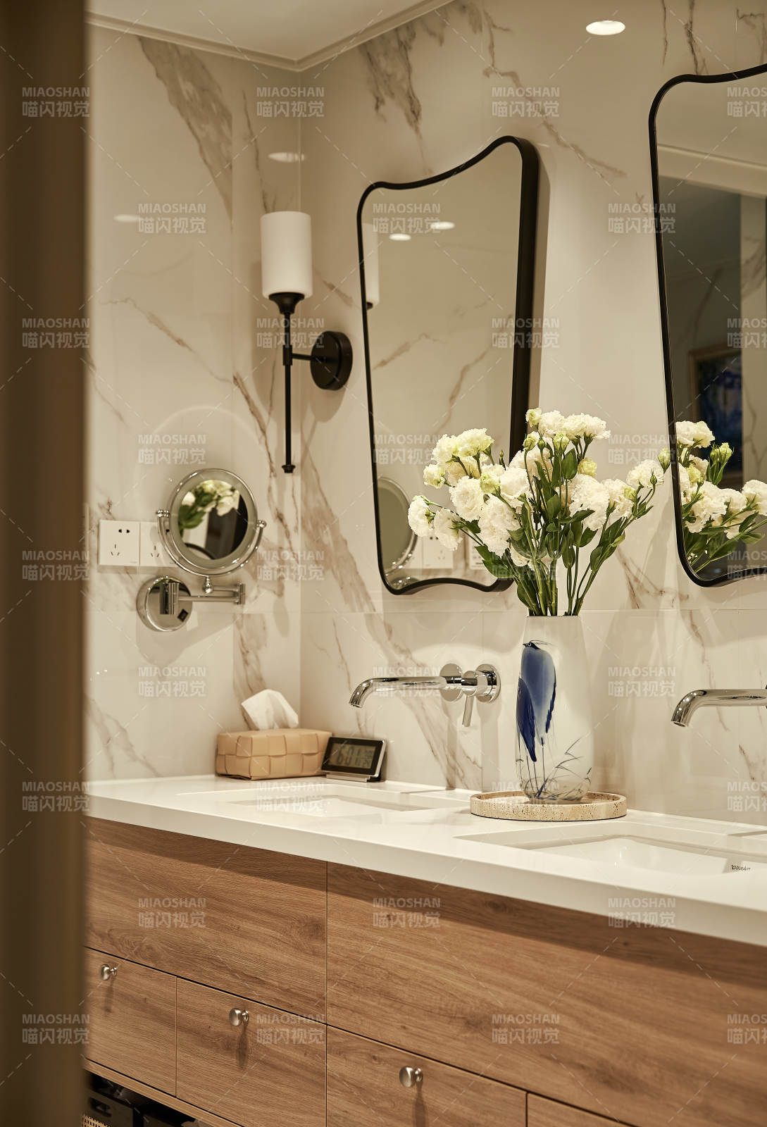 現(xiàn)代簡約浴室設(shè)計(jì)