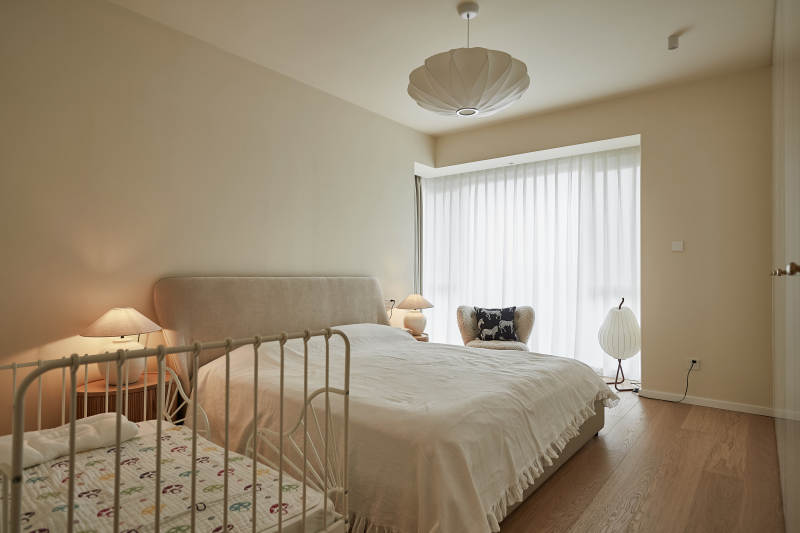 温馨卧室 简约舒适