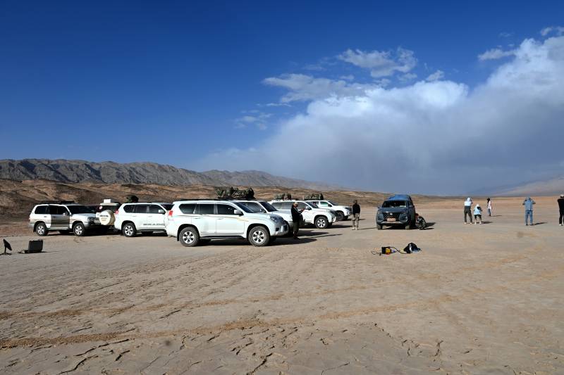 沙漠越野集结点