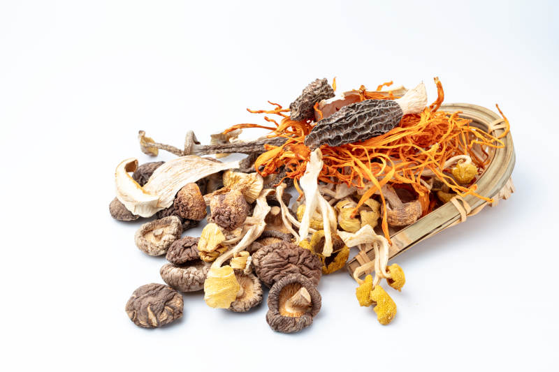 干菌菇拼盤(pán)