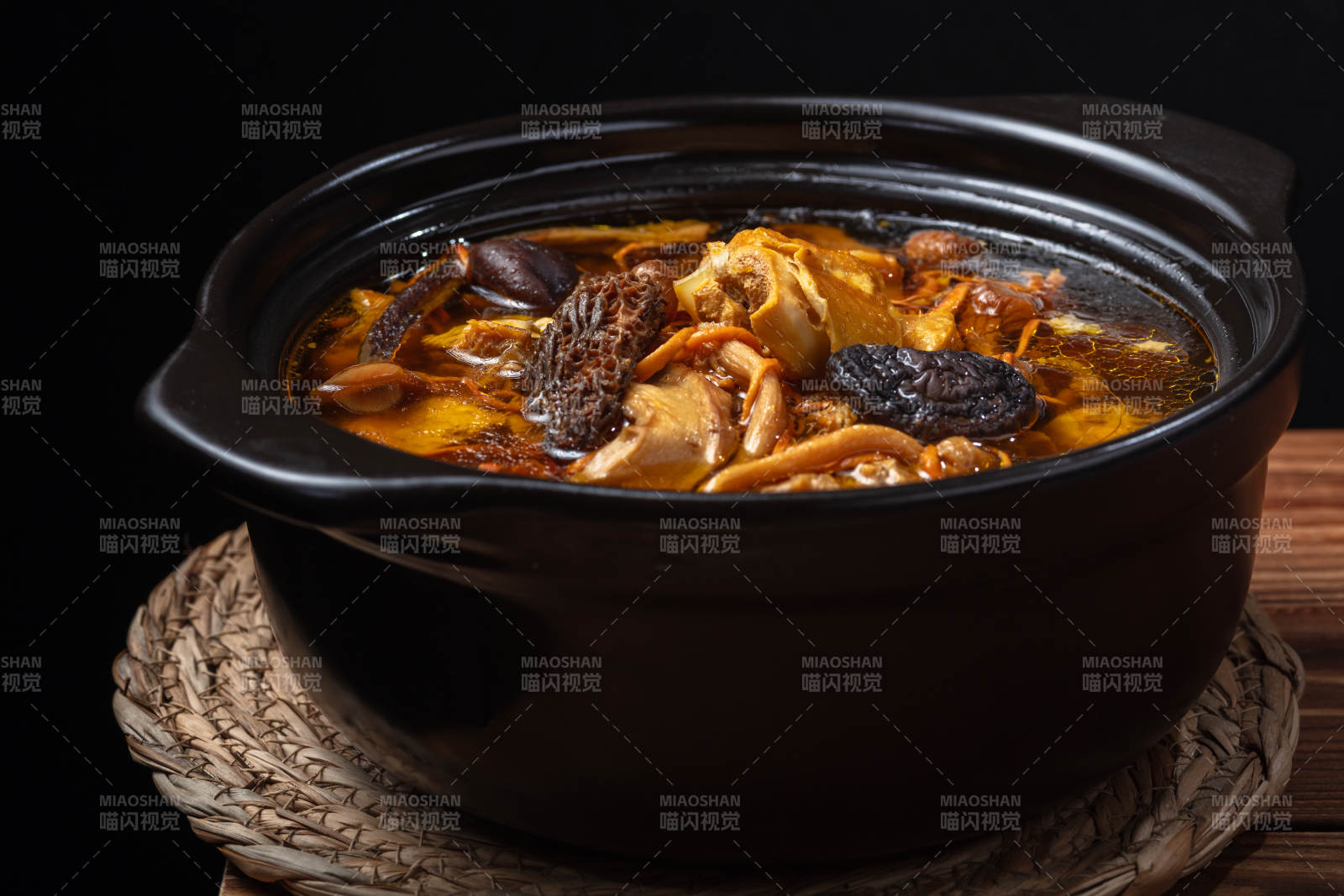 滋补炖汤 美味养生